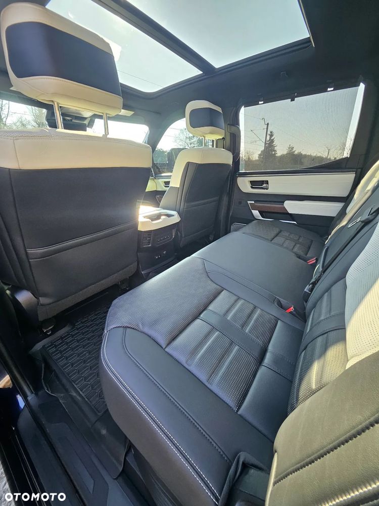 Toyota Tundra - 6