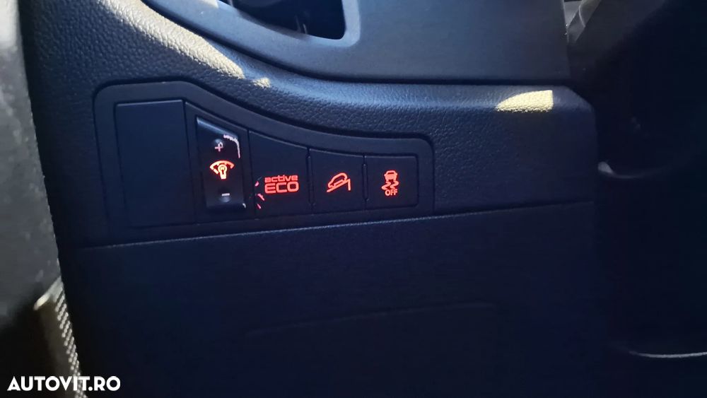 Kia Sportage 2.0 CRDI 184 4WD Automatik Fifa World Cup Edition - 10