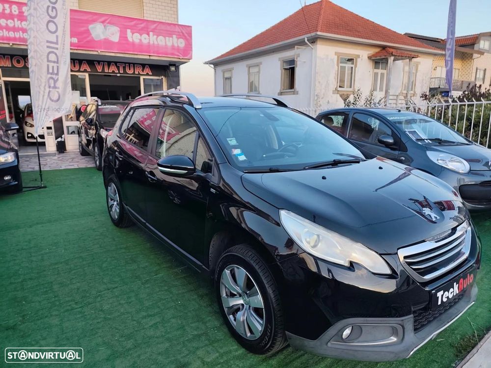 Peugeot 2008 1.2 PureTech Style - 9