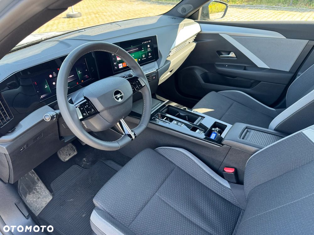 Opel Astra 1.2 T Edition S&S - 6