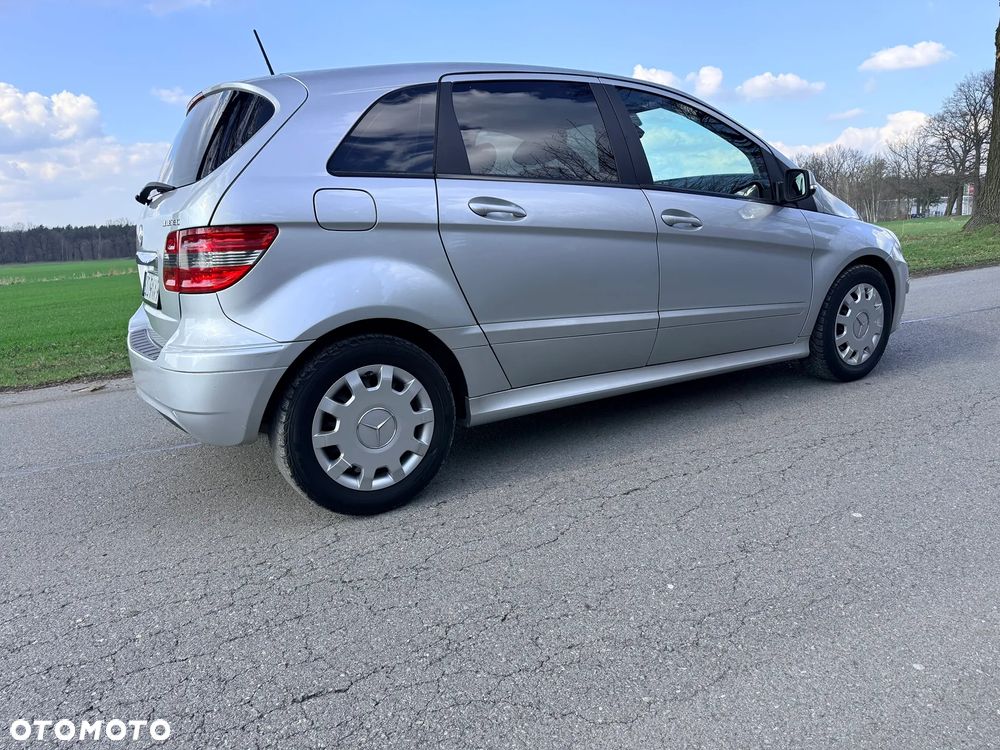 Mercedes-Benz Klasa B - 21