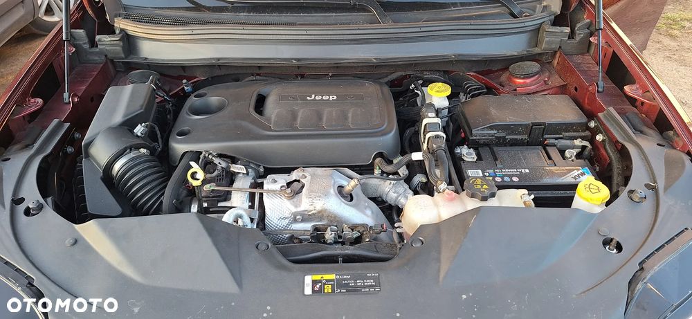 Jeep Cherokee 2.0 GME Active Drive I Limited - 24