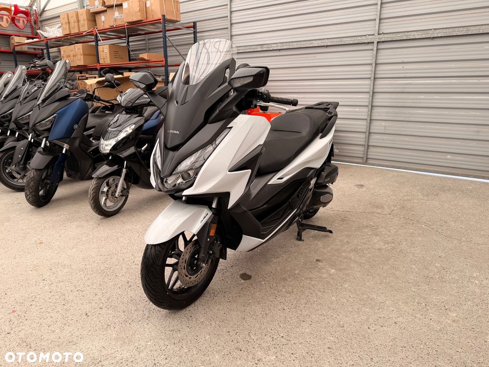 Honda NSS - 3