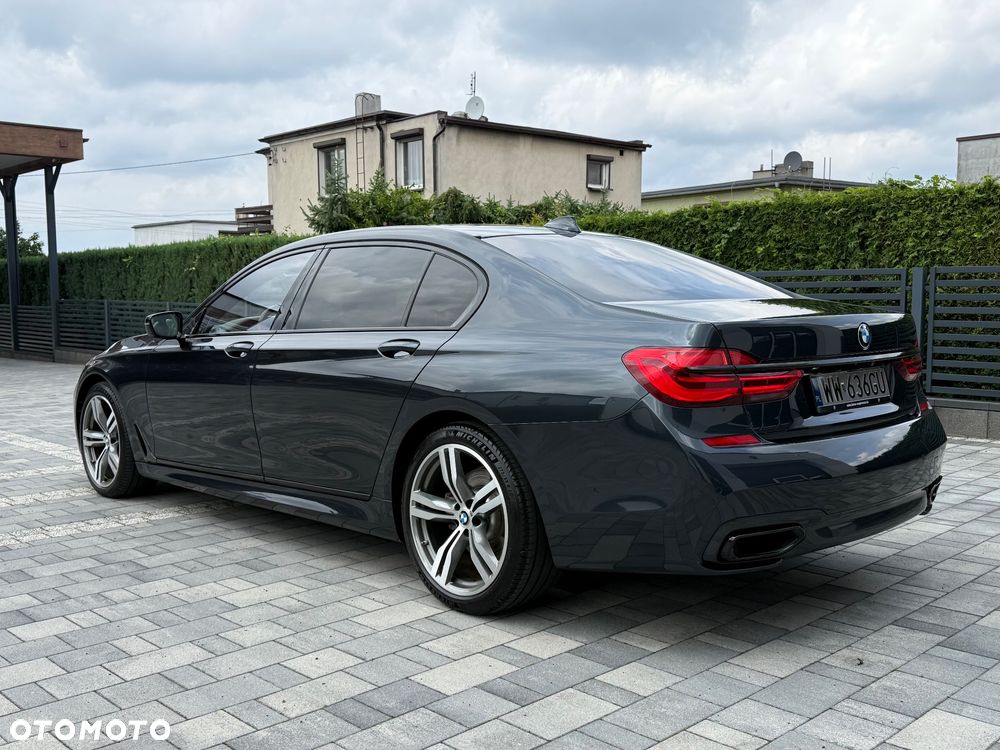 BMW Seria 7 750Ld xDrive - 11
