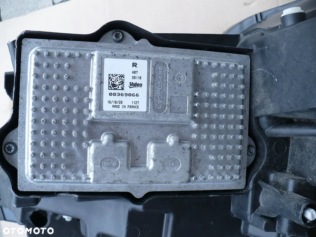 3008 II 5008 II 17- FULL LED 9837759280 H07 MODULY KOMPL. 20R. - 9