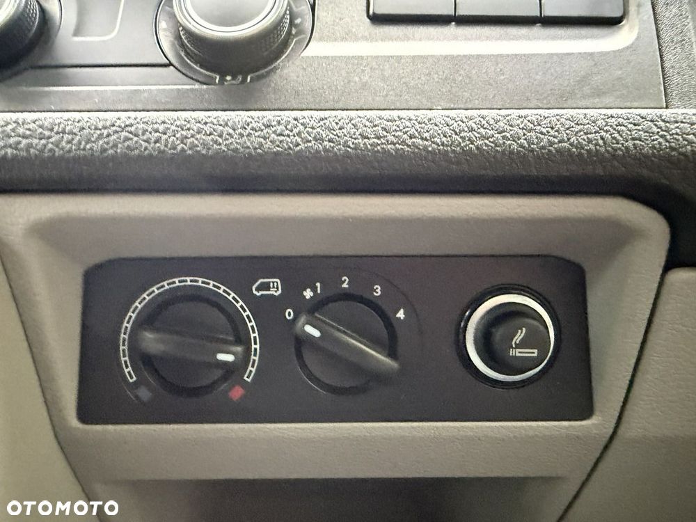 Volkswagen Transporter - 31