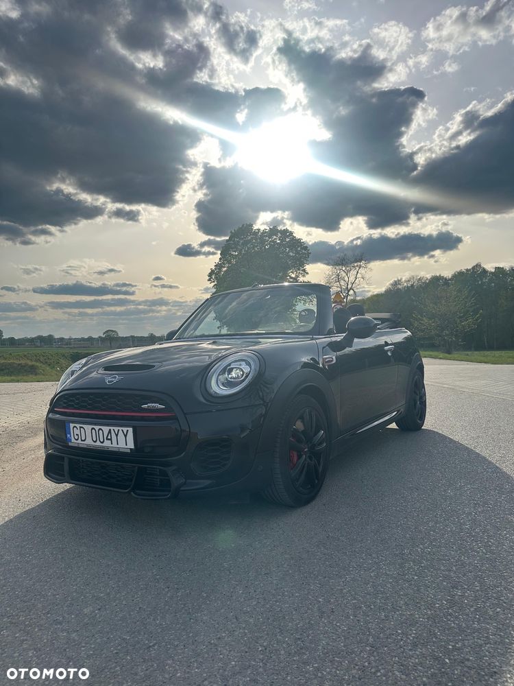 MINI John Cooper Works - 1