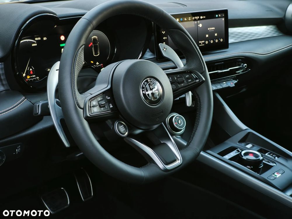 Alfa Romeo Tonale 1.5 T4 GSE mHEV Veloce DCT - 15