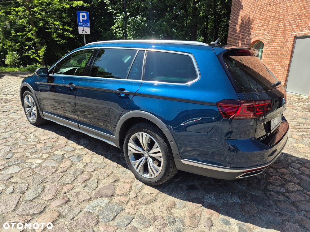 Volkswagen Passat Alltrack 2.0 TDI Bi-Turbo SCR 4Mot DSG - 32