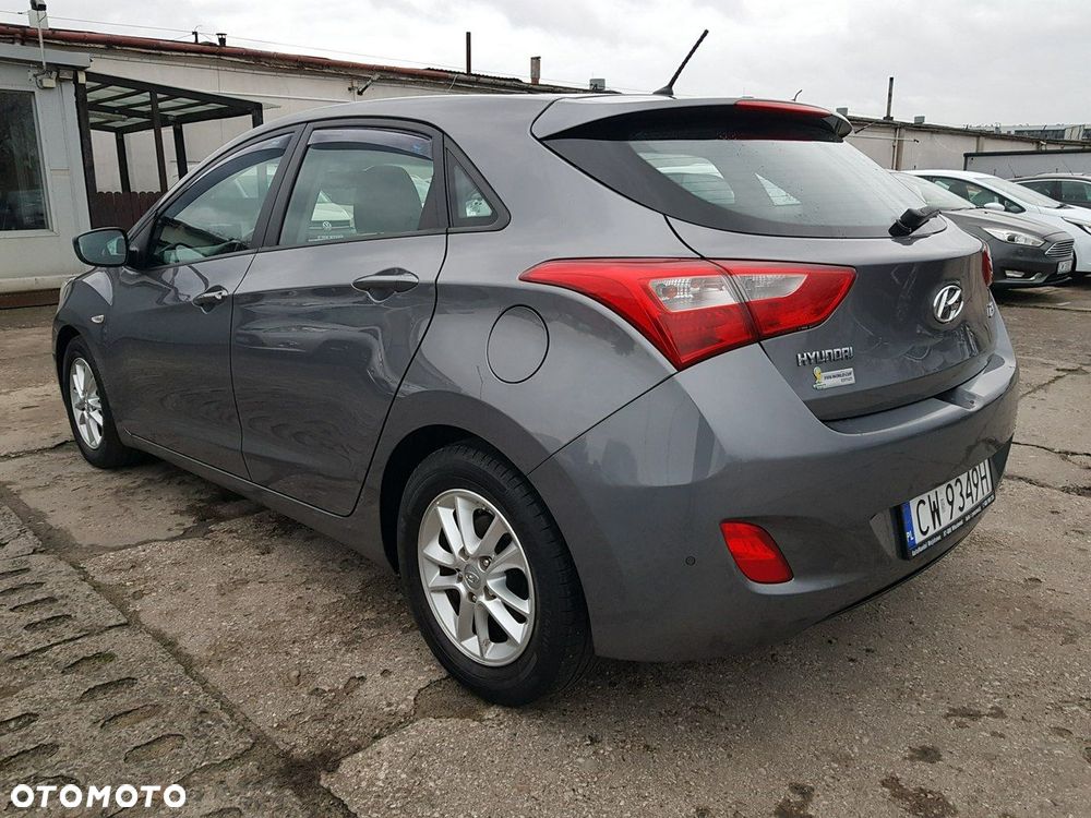 Hyundai i30 1.4 Classic + - 7