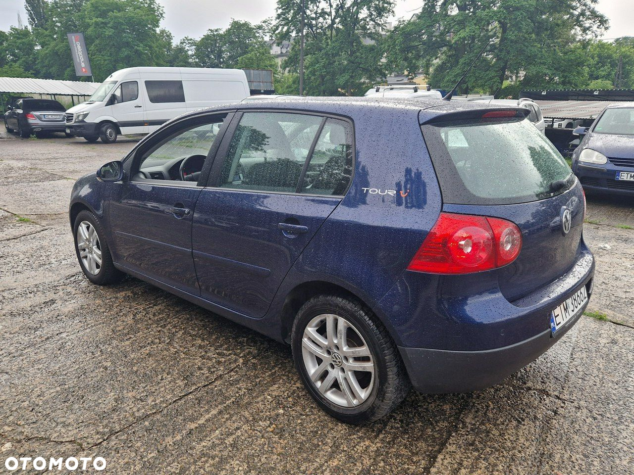 Volkswagen Golf - 5