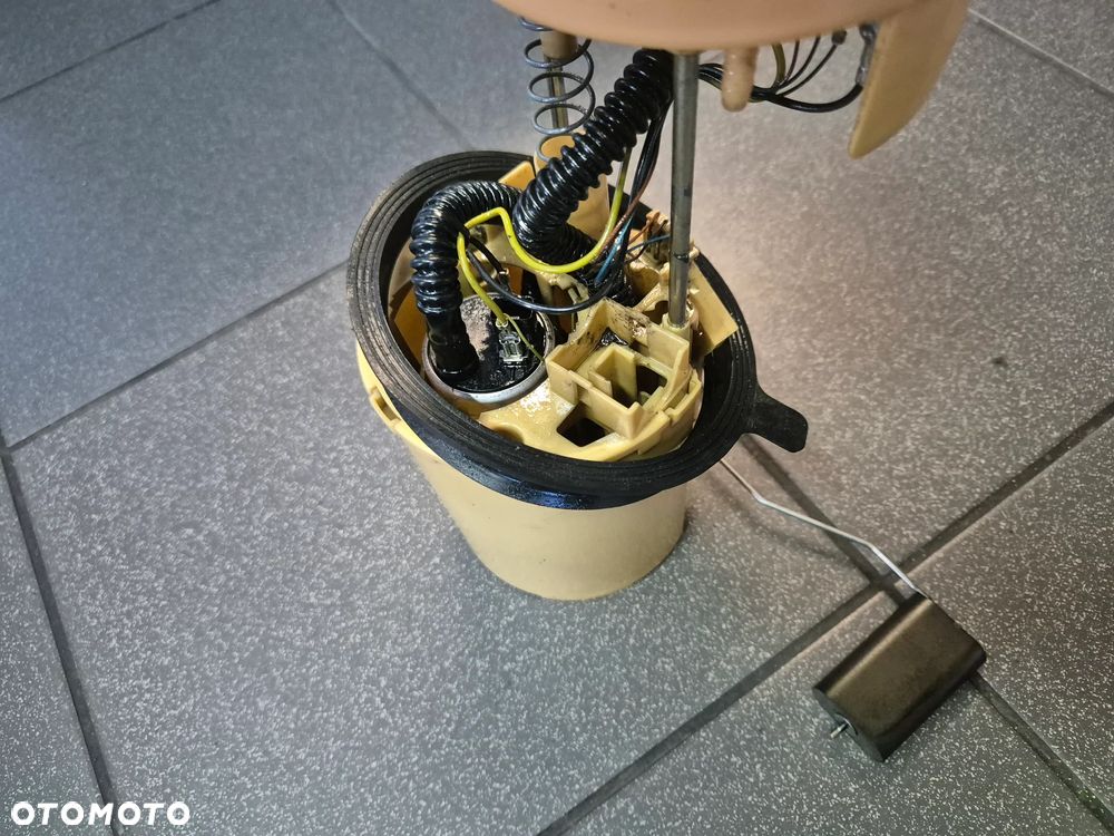 POMPA POMPKA PALIWA VW PASSAT B6 DPF 3C0919050G 1.9 TDI BLS 2.0 TDI BMP  WYSYŁKA !!! - 2