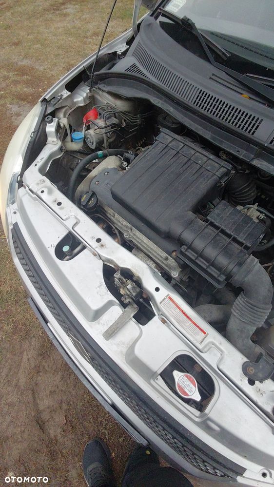 Suzuki Swift - 13