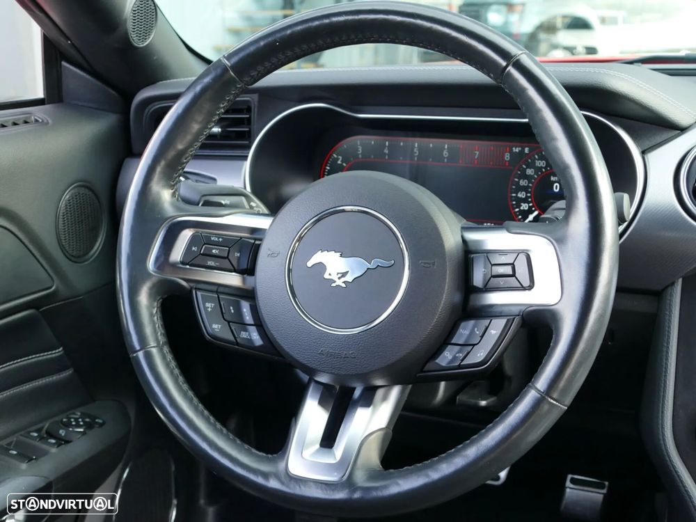 Ford Mustang 2.3i EcoBoost Aut. - 36