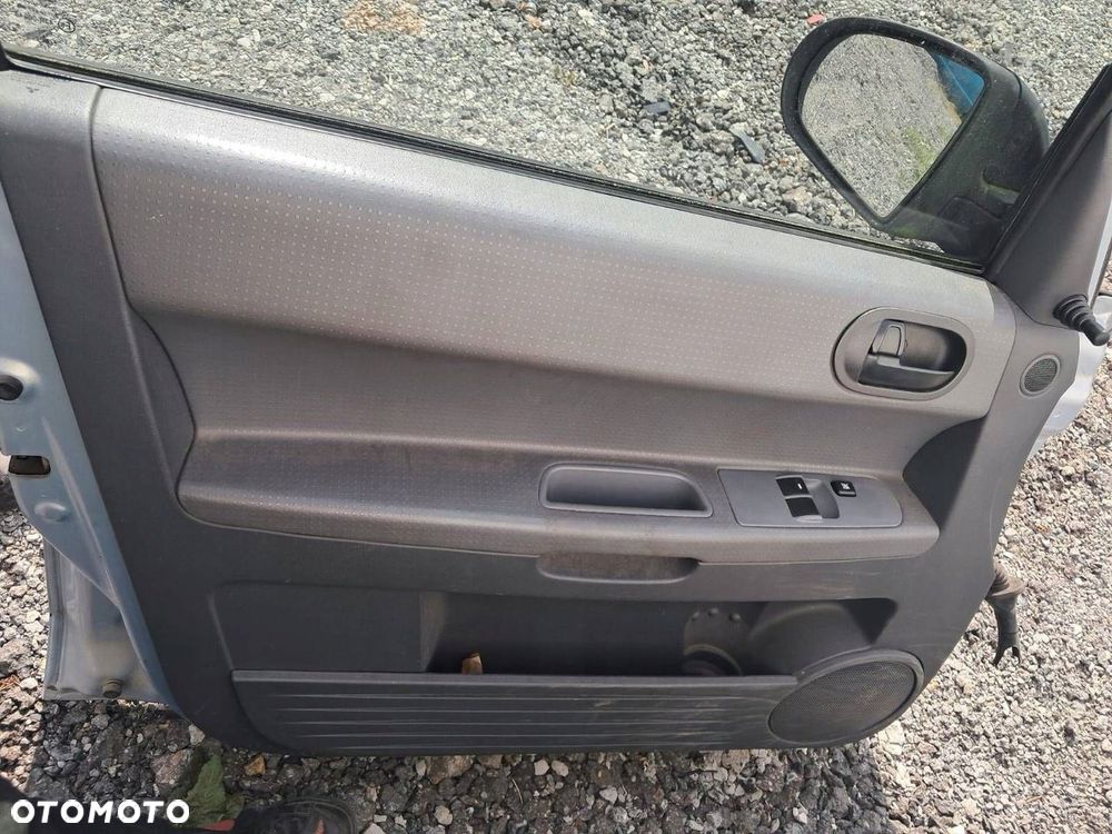 FOTELE KANAPA BOCZKI MITSUBISHI COLT Z30 VI 04R 5D - 8