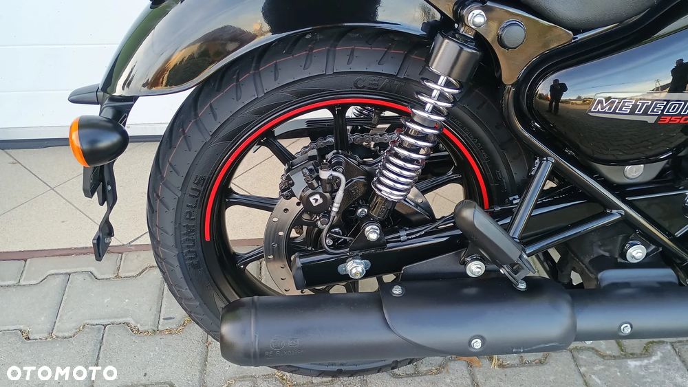 Royal Enfield Meteor - 30