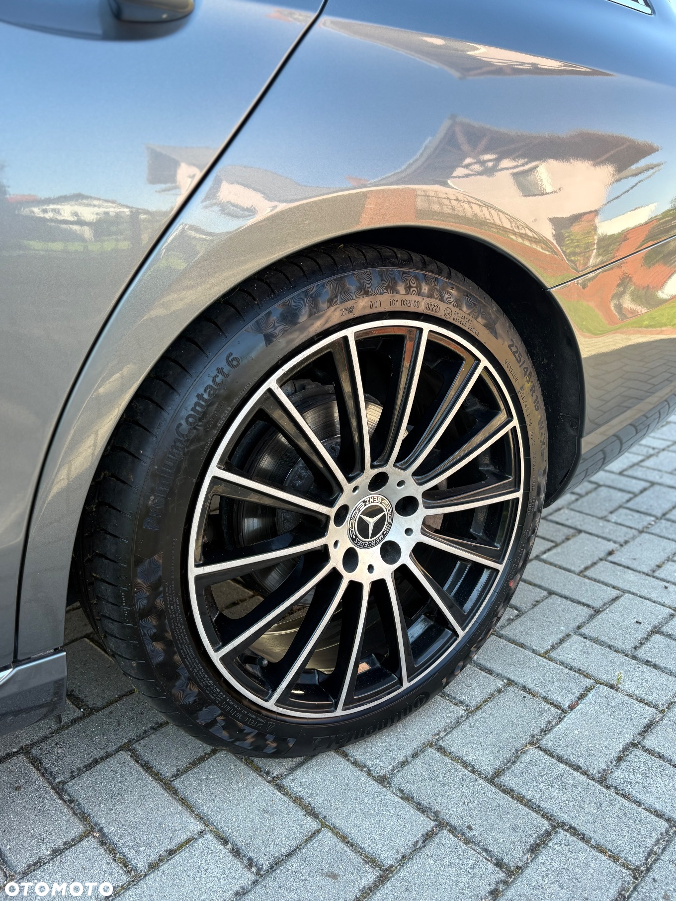 Mercedes-Benz Klasa E 220 d T 9G-TRONIC Avantgarde - 26