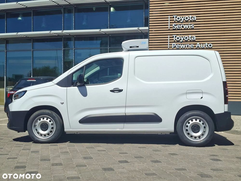 Toyota Proace City Standard 1.5 D-4D 130KM 8A/T Active - izoterma - 4