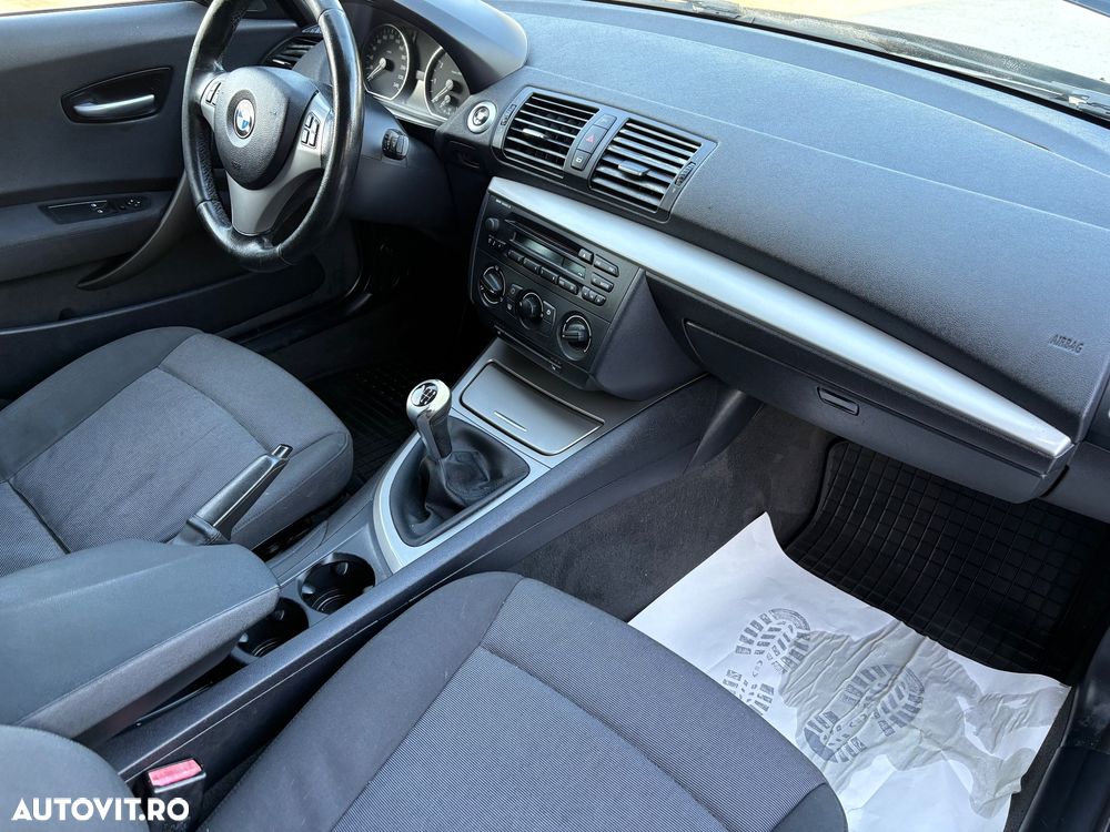 BMW Seria 1 116i - 5