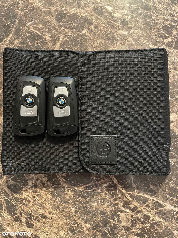 BMW Seria 3 318i Advantage - 21