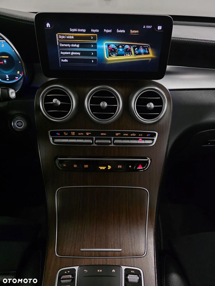 Mercedes-Benz GLC 220 d 4Matic 9G-TRONIC AMG Line Plus - 15