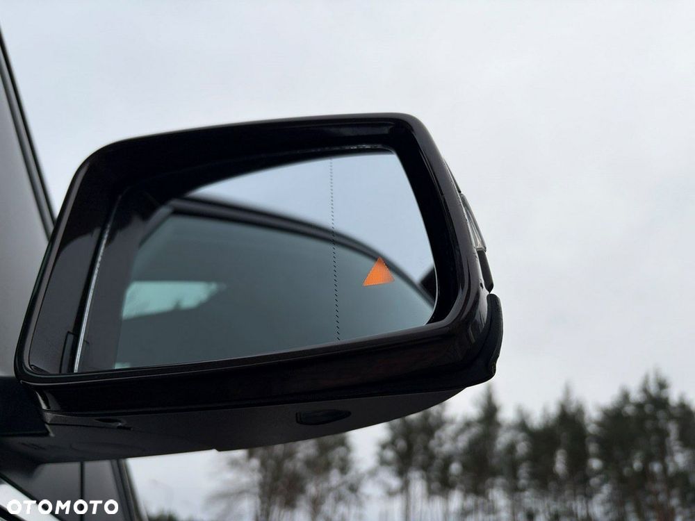 Mercedes-Benz Klasa B 250 - 35