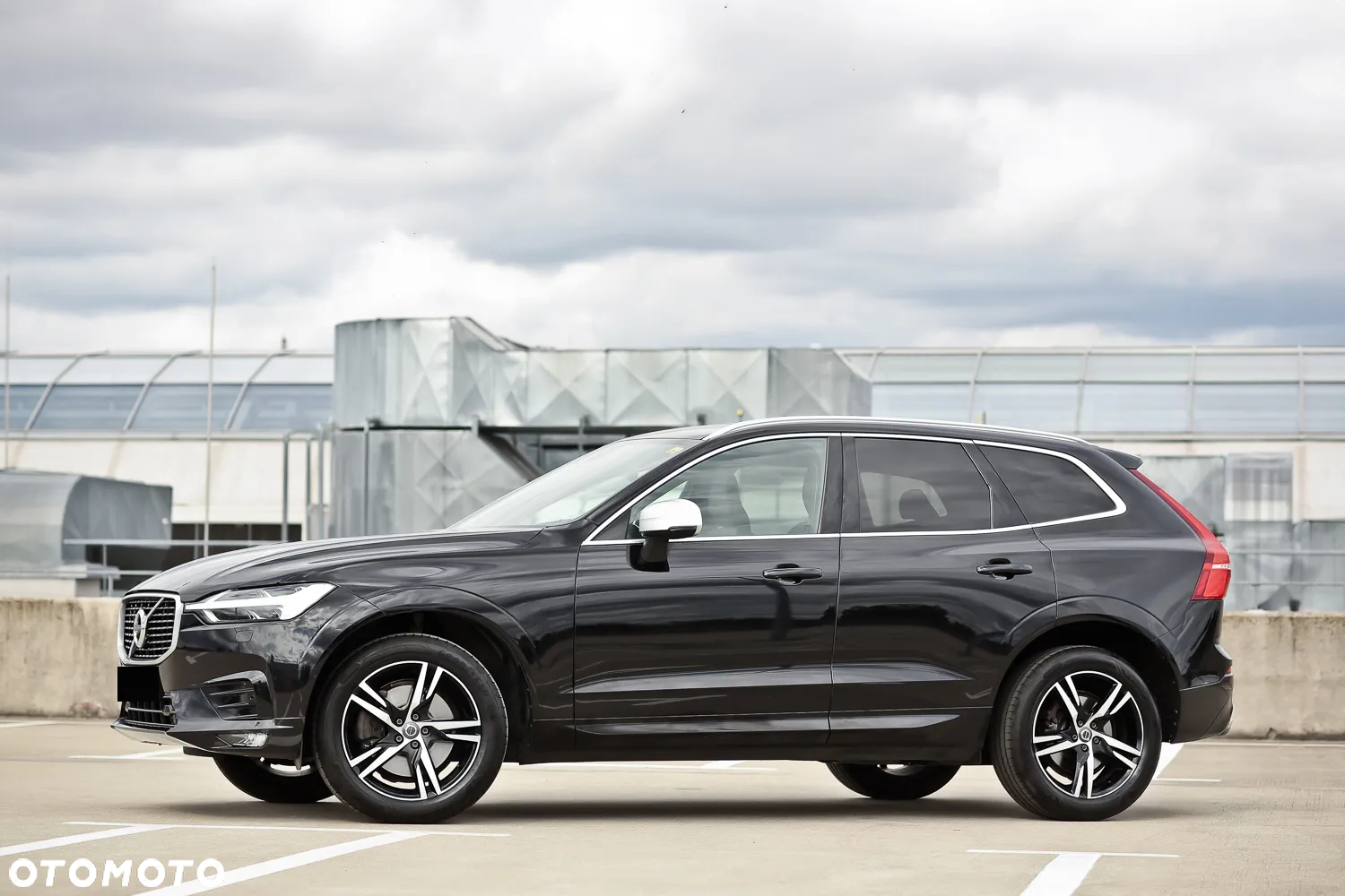 Volvo XC 60 D4 SCR AWD R-Design - 9