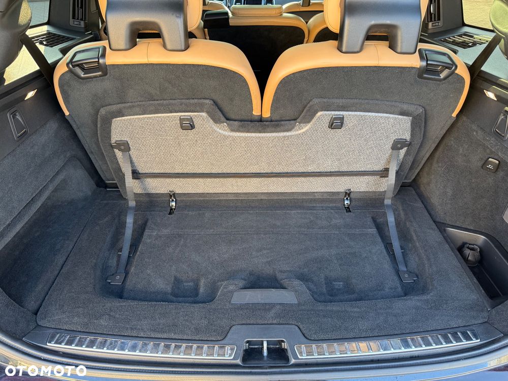 Volvo XC 90 D5 AWD Inscription 7os - 36