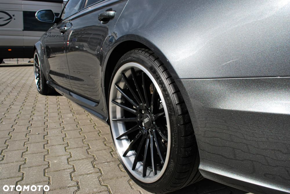 Audi RS6 Avant - 5