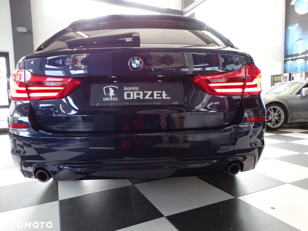 BMW Seria 5 525d Luxury Line sport - 32