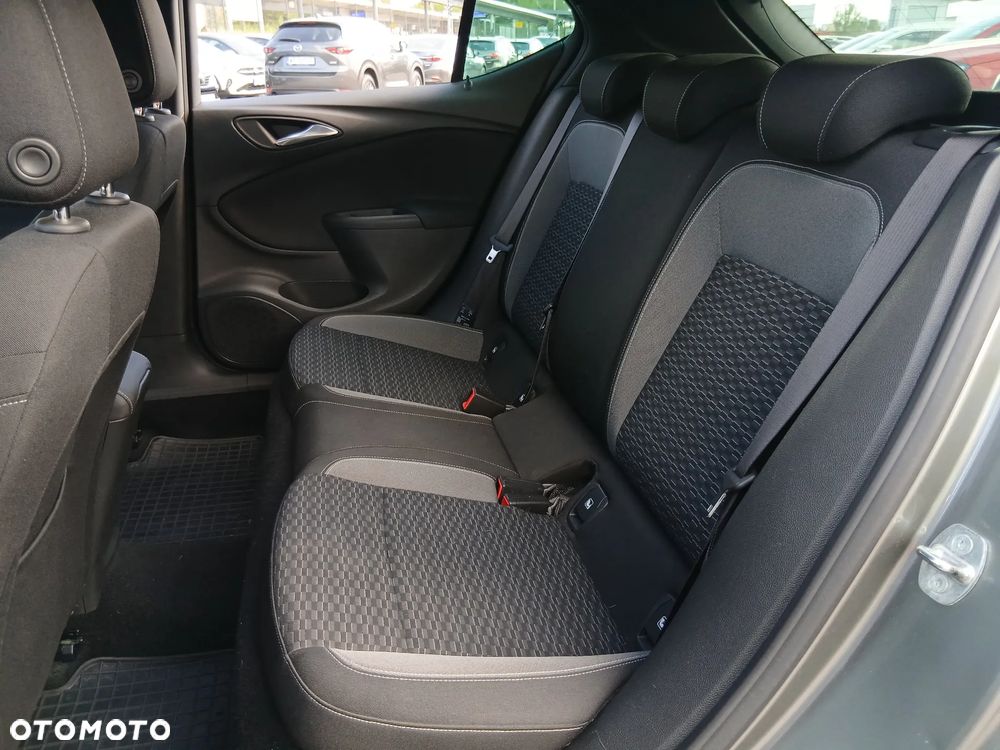 Opel Astra 1.2 T GS Line S&S - 17