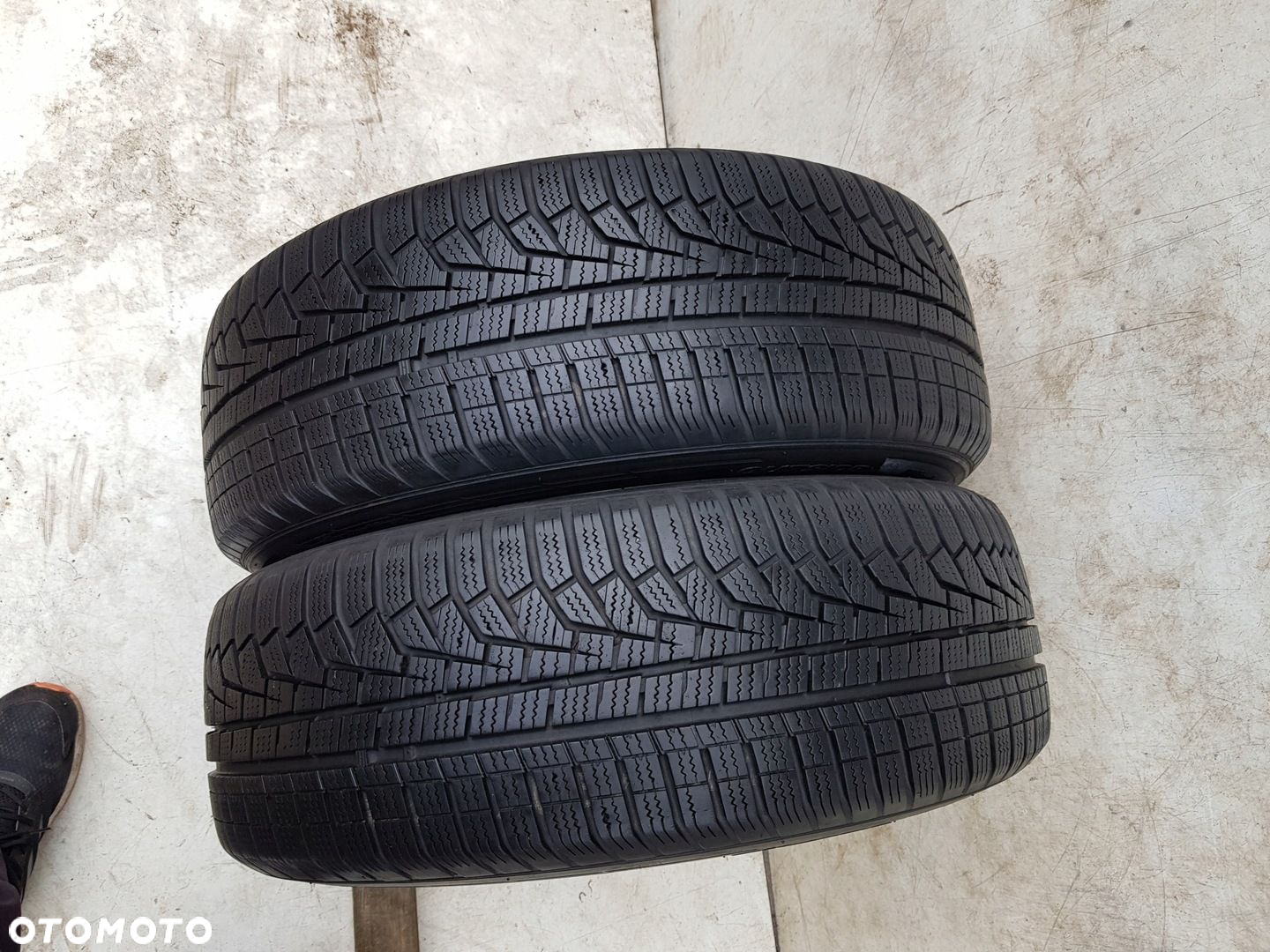 Hankook Winter icept evo2 W320 205/60 R16 92 H - 2