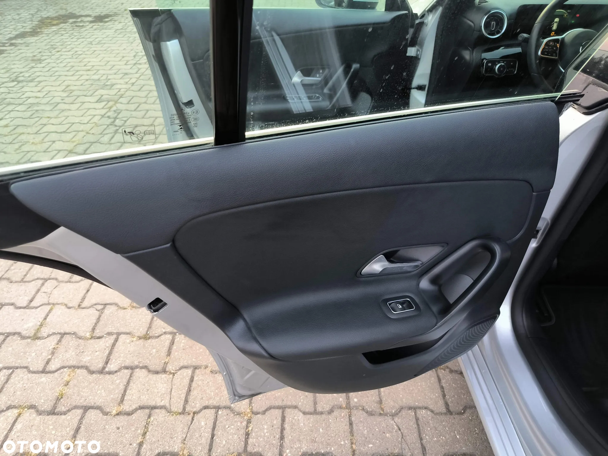 Mercedes-Benz CLA 180 d Shooting Brake 8G-DCT Edition 2022 - 14