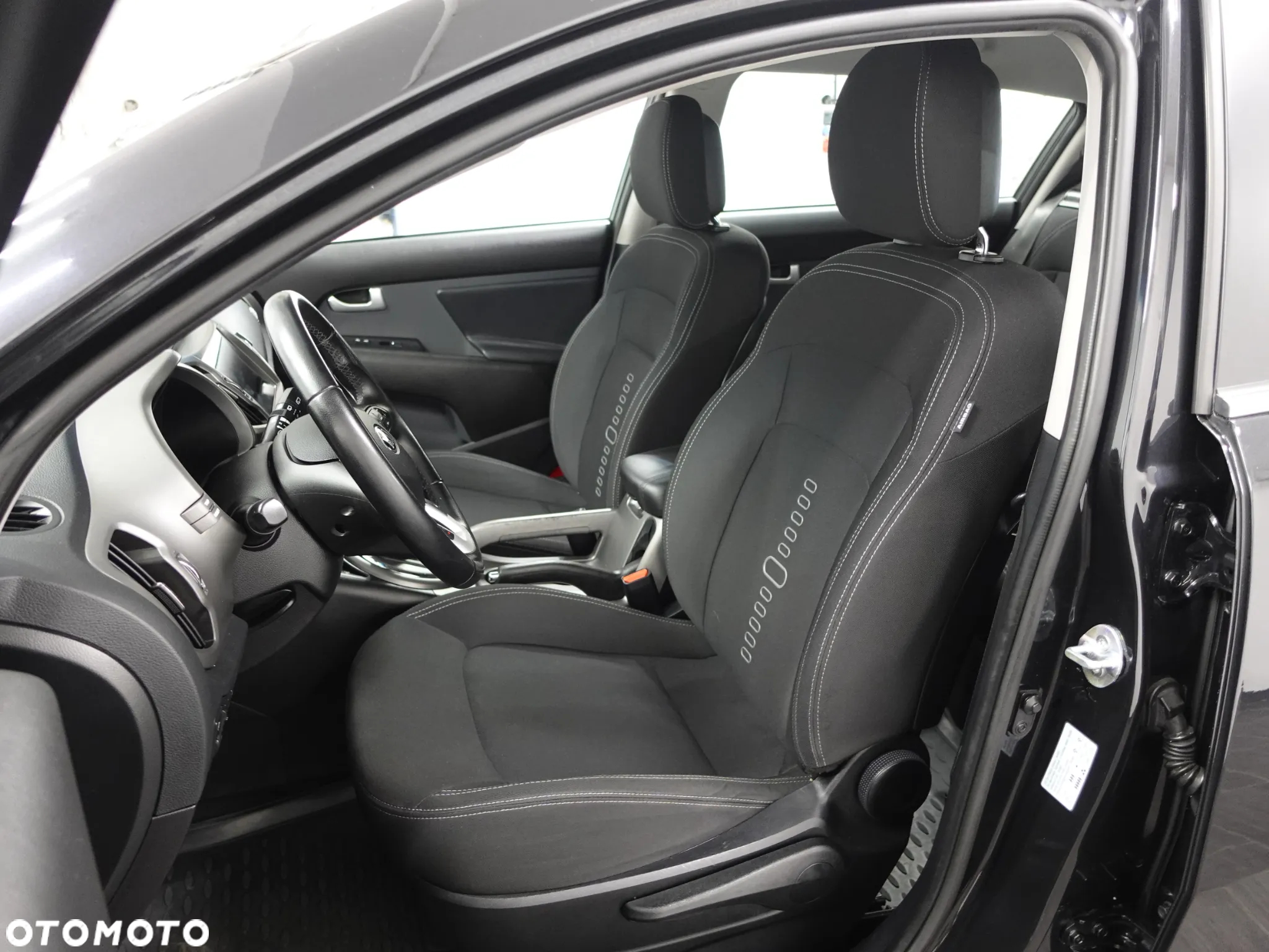 Kia Sportage 1.6 GDI Business Line 2WD - 23