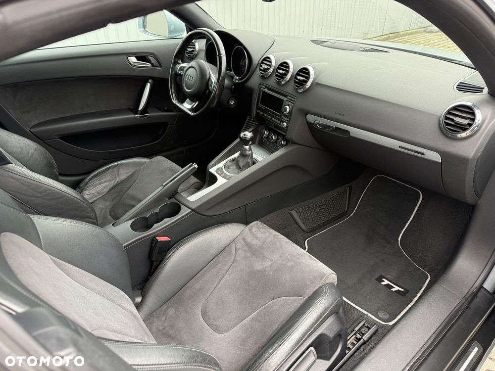 Audi TT Coupé 2.0 TDI quattro - 11