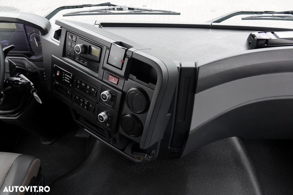 Renault C 380 / 6x4 / TIPPER 3 LATE + HDS FASSI F135 / HYDROBRA / EURO 6 / RADIO CONTROL / ROTATOR / BORDMATIC - 33
