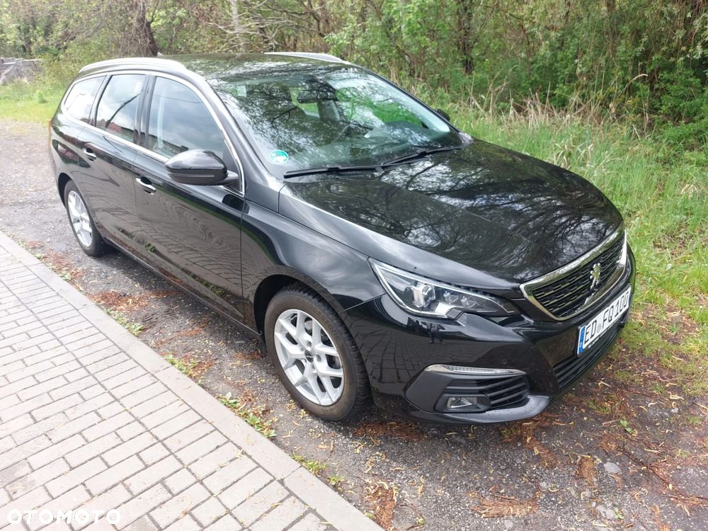 Peugeot 308 BlueHDi 130 EAT8 Black Edition - 2