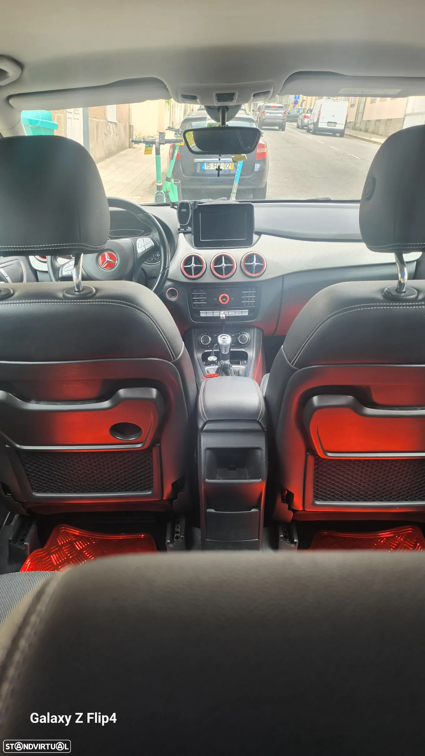 Mercedes-Benz B 180 - 4
