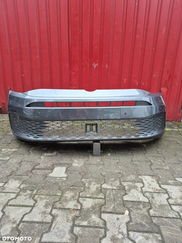 Volkswagen Caddy zderzak przedni 2K7807221A - 1