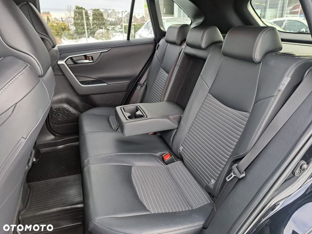 Toyota RAV4 2.5 Hybrid Black Edition by JBL 4x4 - 16