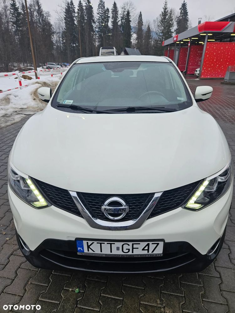 Nissan Qashqai 1.6 DCi 4x4 Visia EU6 - 1