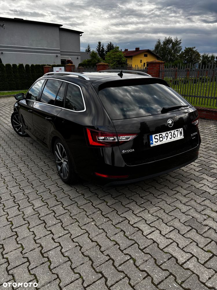 Skoda Superb 2.0 TDI SCR 4x4 L&K DSG - 6