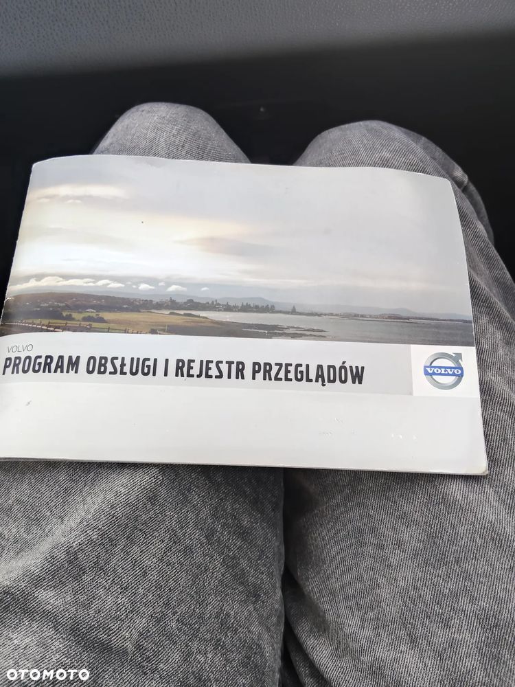 Volvo S40 1.6 - 17