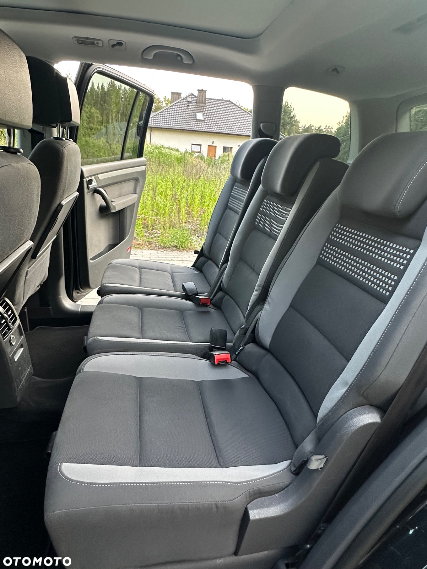 Volkswagen Touran 1.2 TSI BlueMot Comfortline - 19