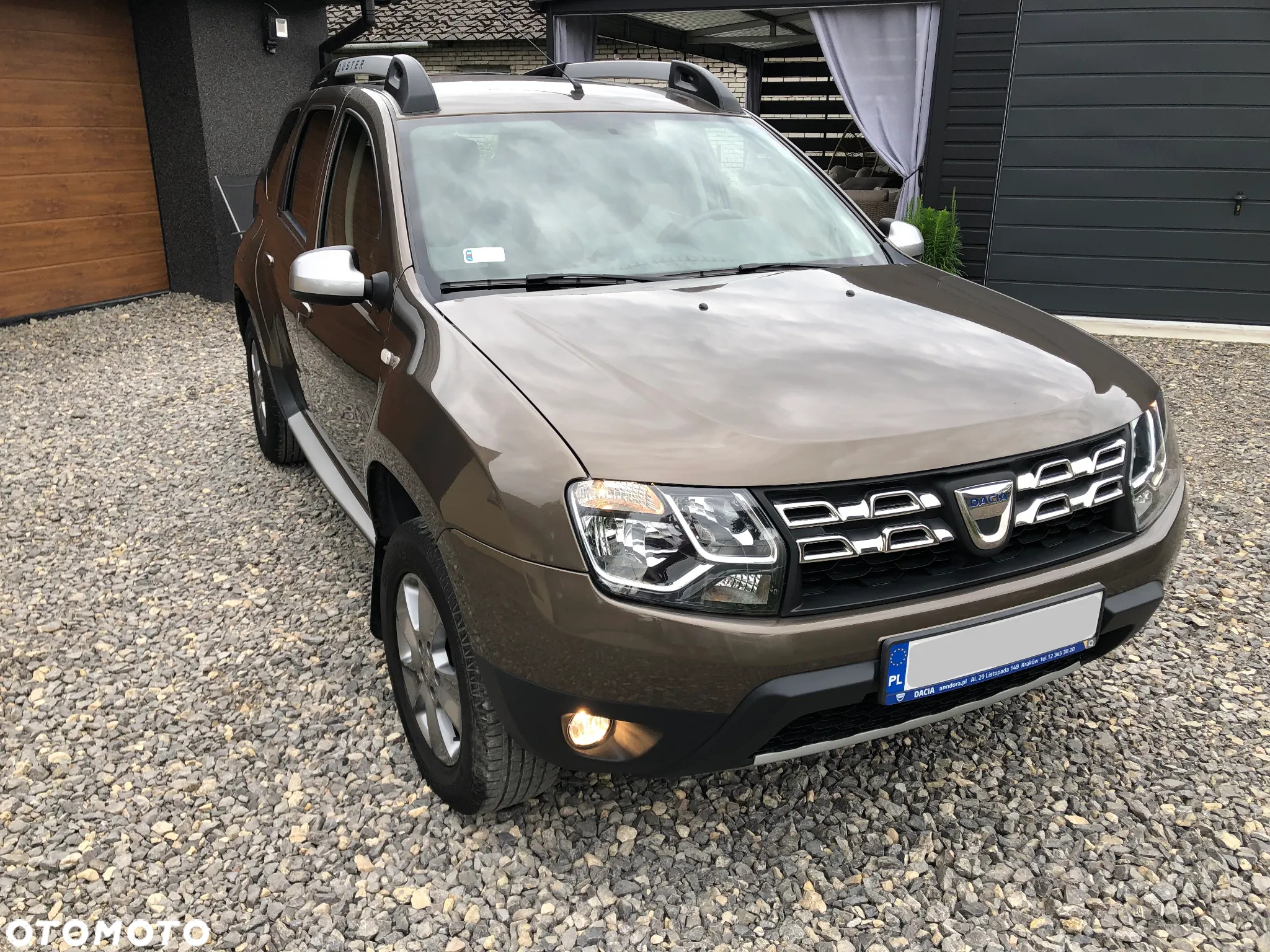 Dacia Duster 1.6 SCe Laureate S&S - 26