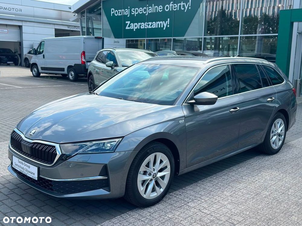 Skoda Octavia 1.5 TSI mHEV Edition 130 Selection DSG - 2