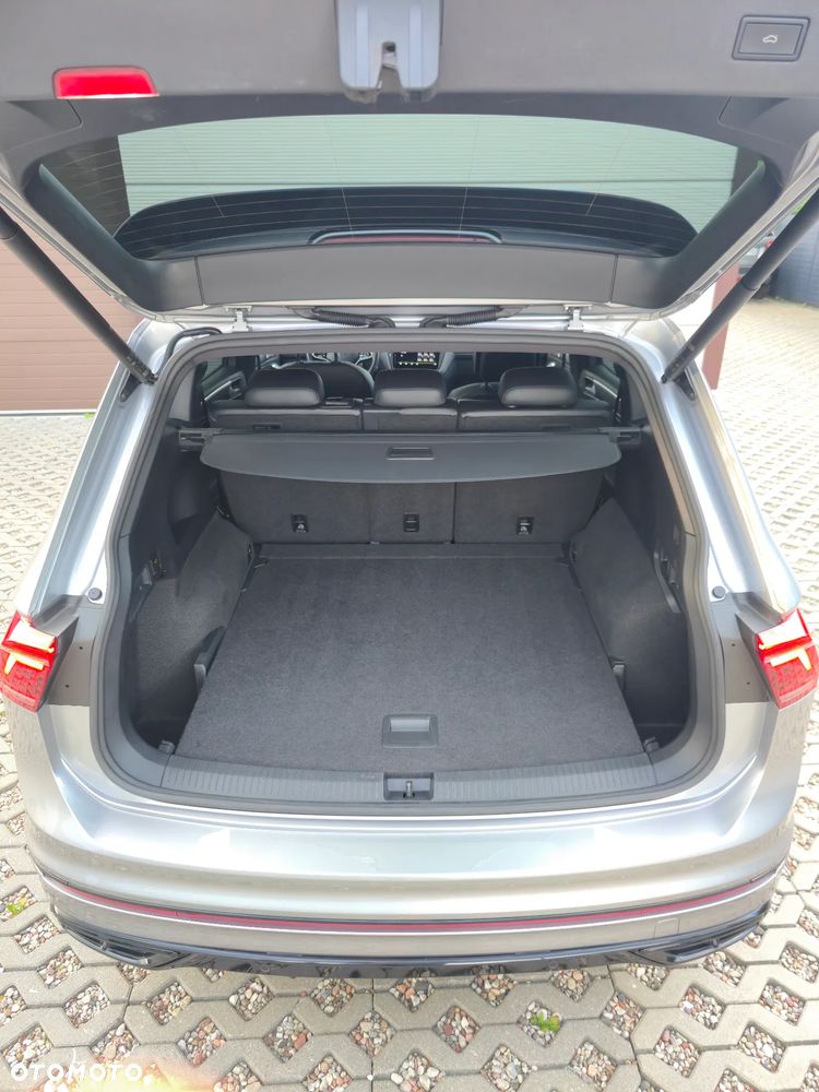 Volkswagen Tiguan Allspace 2.0 TDI SCR 4Motion DSG R-Line - 24