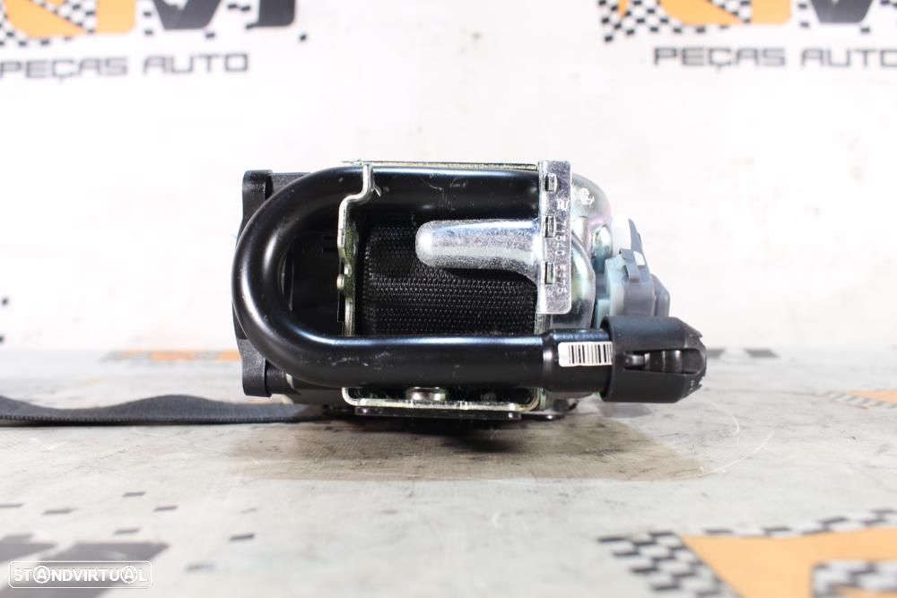 Cinto Frontal Esquerdo Mercedes-Benz C-Class (W204)  A2048602385 / 617 - 6