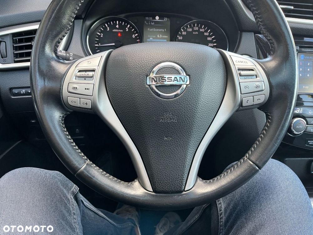 Nissan Qashqai 1.2 DIG-T N-Connecta - 17