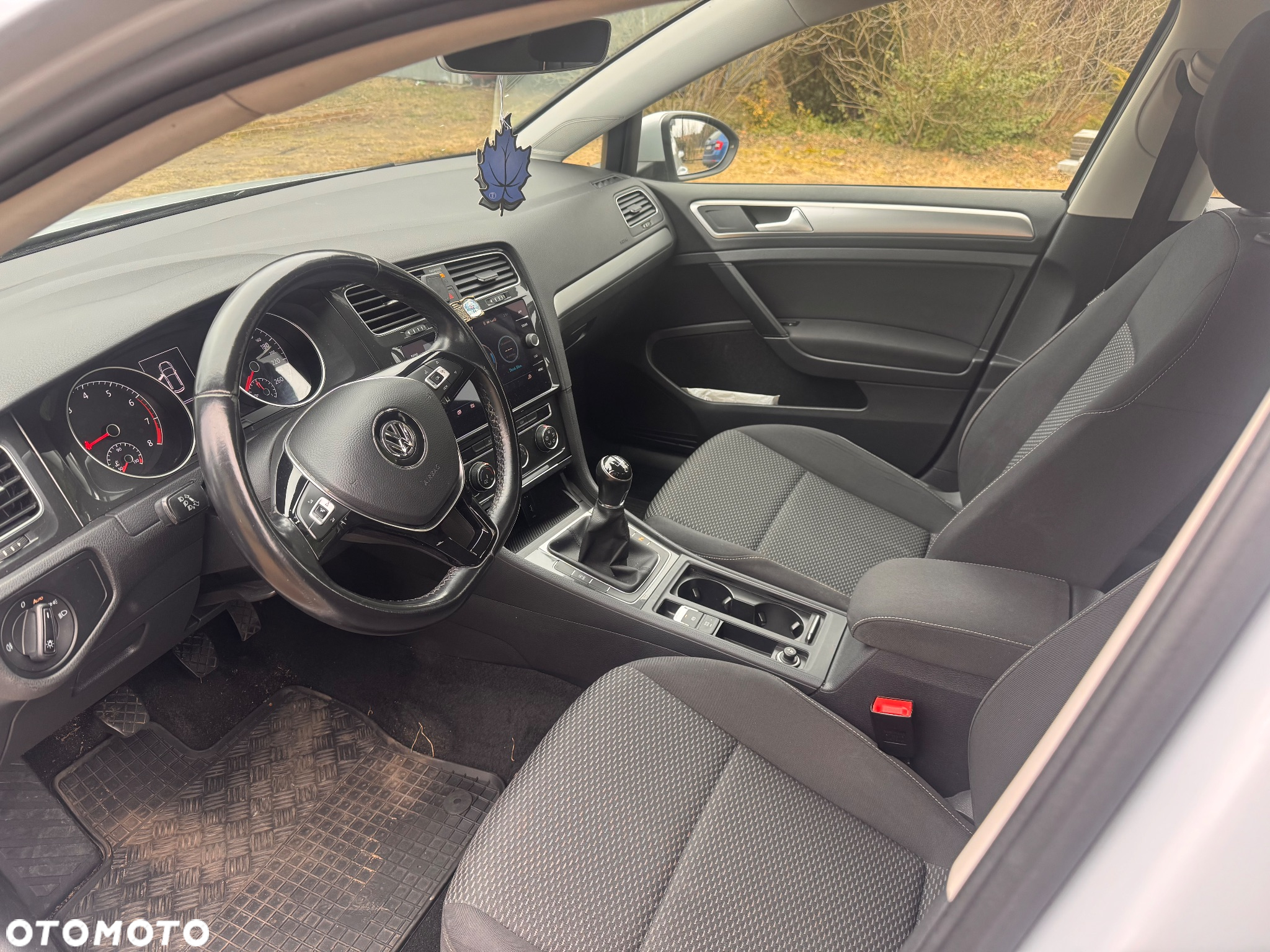 Volkswagen Golf VII 1.0 TSI BMT Comfortline - 9